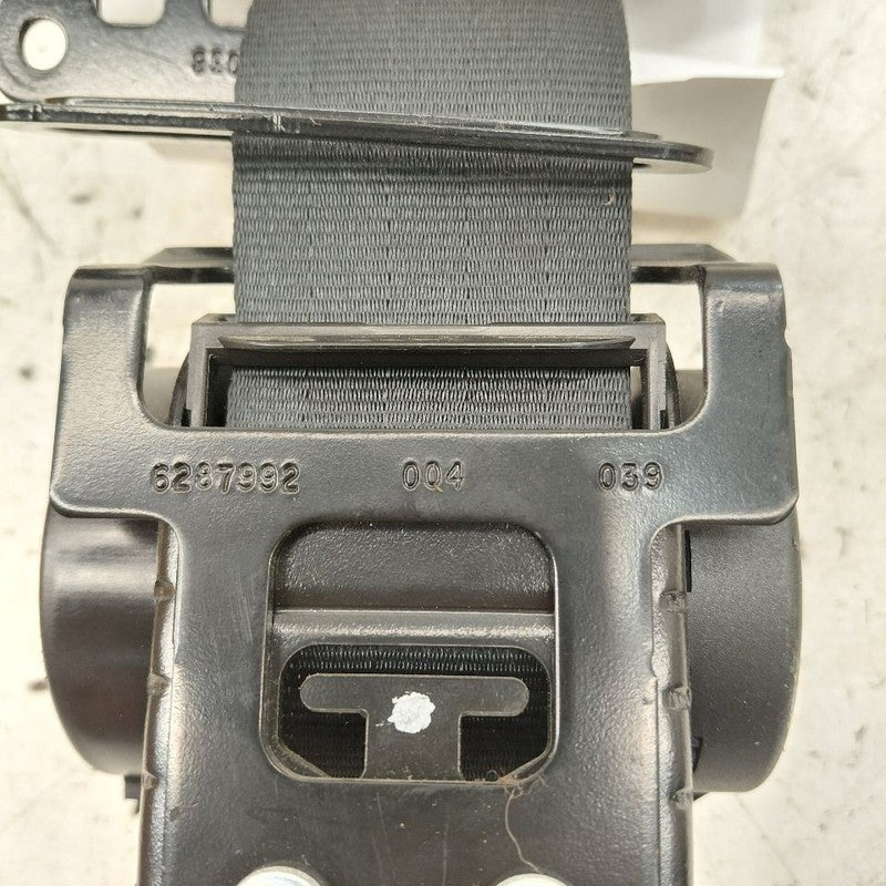 Kia Sorento Third Row Left Rear Seat Belt Strap Retractor 2018 2017 20