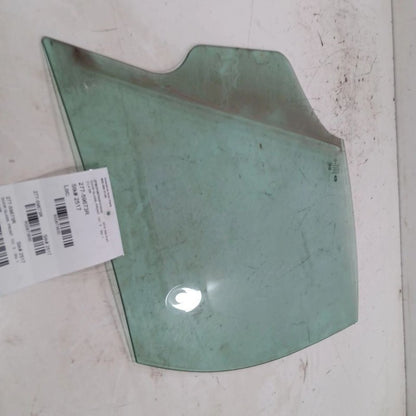 Passenger Right Front Door Window Glass 4 Door X Model Fits 16-17 FIAT