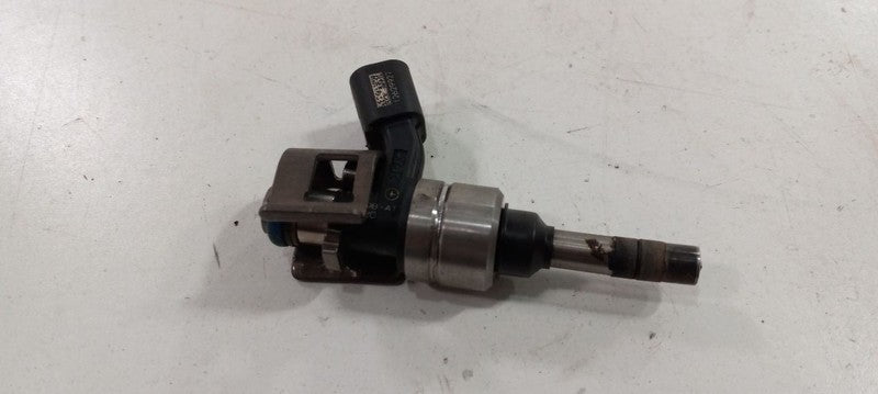 Fuel Injector 3.0L Fits 10-11 CTS OEM