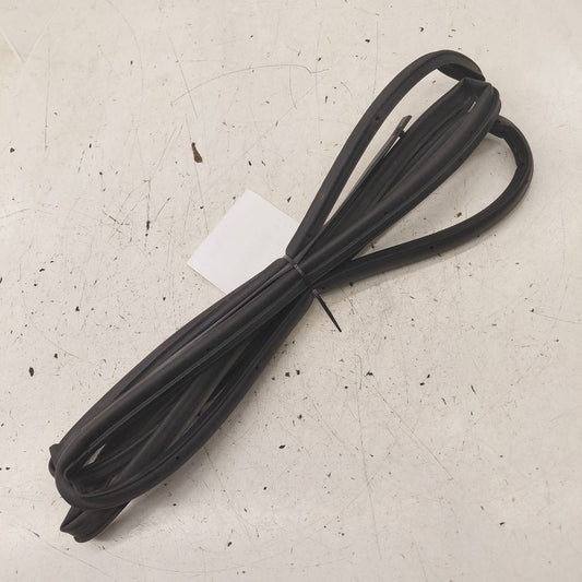Hyundai Kona On Door Seal Rubber Left Driver Rear Back  2021 2020 2019