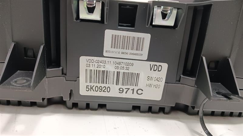 Speedometer Gauge Cluster Hatchback MPH Opt 9Q5 Fits 10-11 GOLF OEM