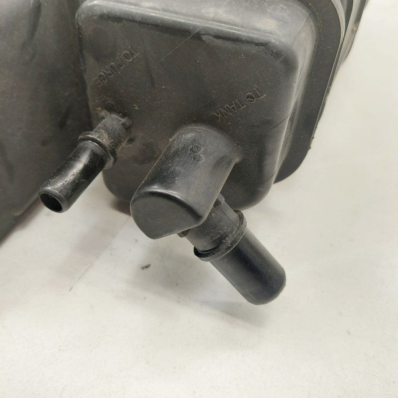 Kia Optima Fuel Vapor Canister Charcoal Evaporator Can  2018 2017 2016