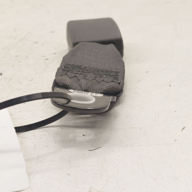 Hyundai Santa Fe Seat Belt Buckle Latch Left Driver Rear Back  2019 20