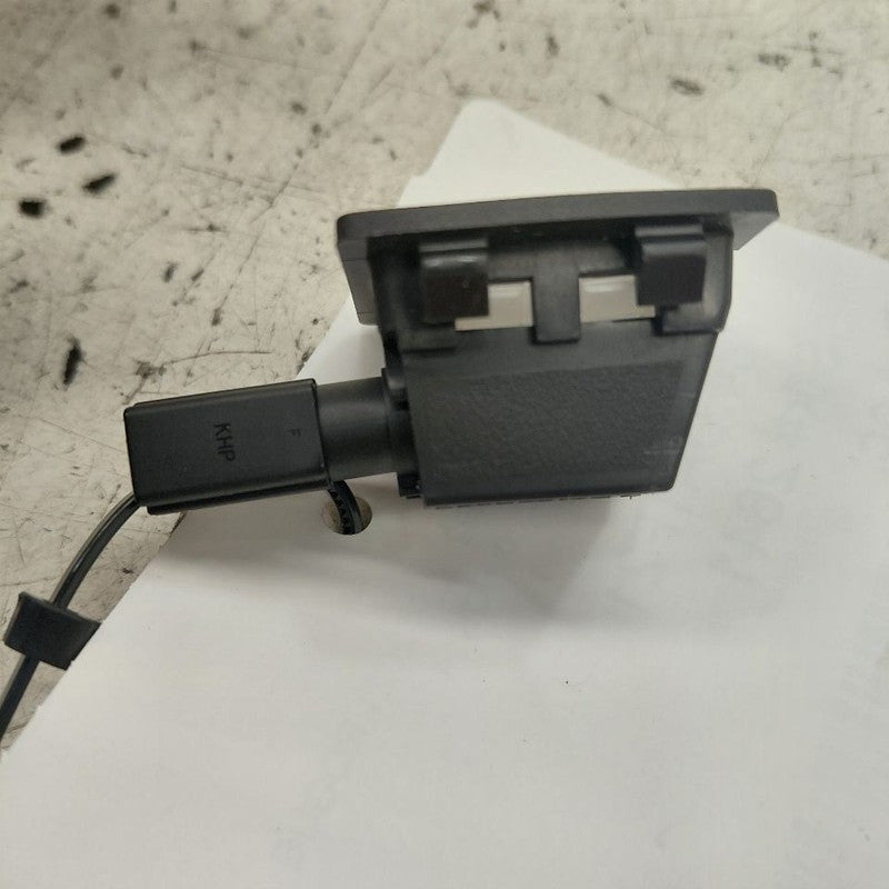 Nissan Rogue Dome Light Roof Lamp  2021 2022 2023