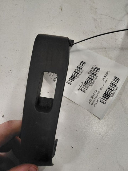 Kia Soul Window Switch Bezel Trim Right Rear  2017 2018 2019 OEM