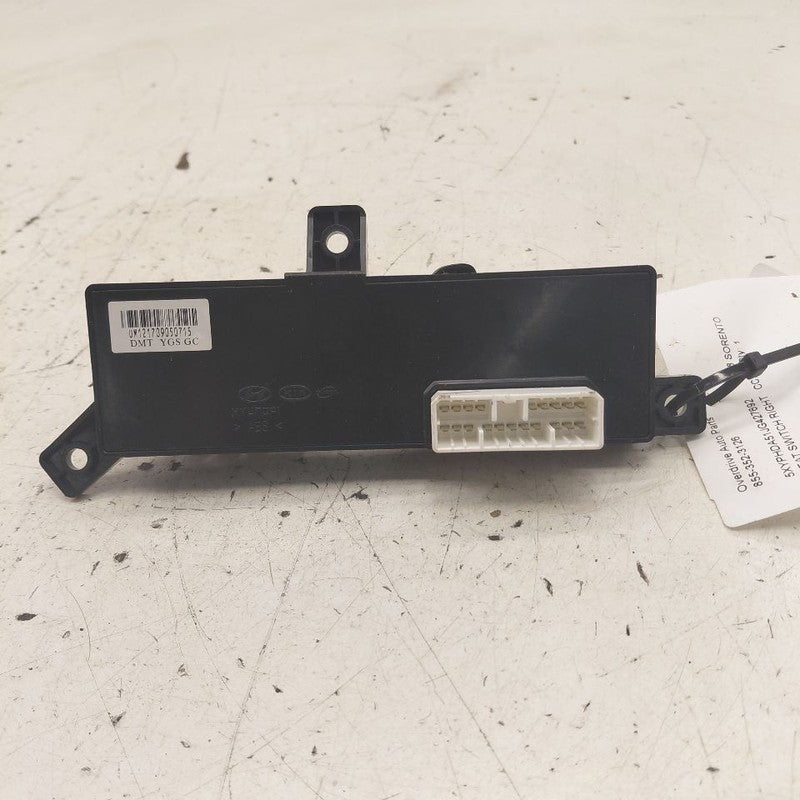 Kia Sorento Seat Switch Right Passenger Power Seat Control  2018 2017 