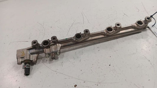 Lexus LS460 Passenger Right Fuel Rail Injector Mount Bar  2007 2008 20