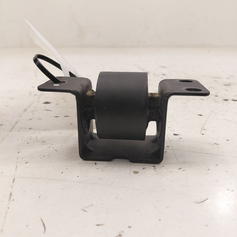 Kia Sorento Liftgate Support Bracket 2018 2017 2016