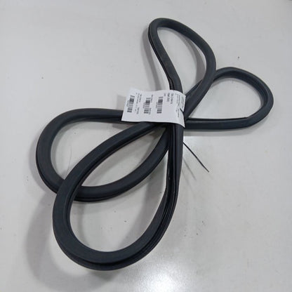 Jeep Compass On Body Door Jamb Seal Front Right Passenger  2018 2019 2020 2021