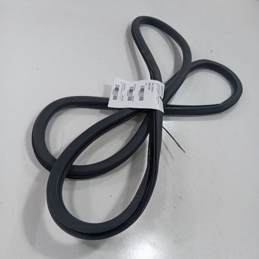 Jeep Compass On Body Door Jamb Seal Front Right Passenger  2018 2019 2020 2021