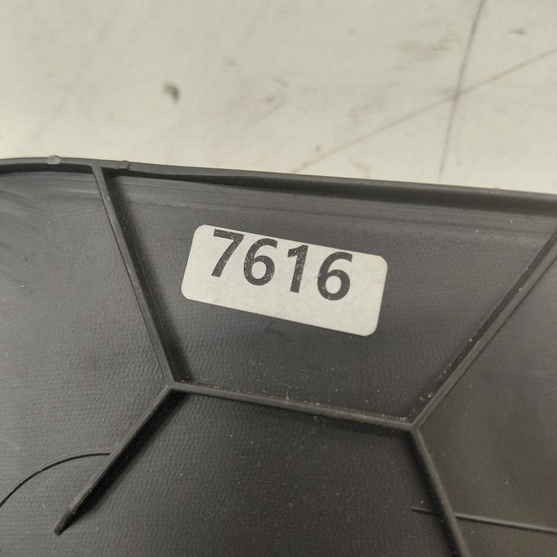 Chevy Trax Passenger Right Side Center Console Trim 2022 2021