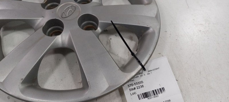 529611E100 Wheel Cover HubCap 14" 6 Spoke Hidden Lugs Fits 06-08 ACCENT