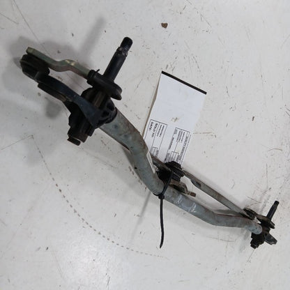 Jeep Renegade Windshield Wiper Transmission Linkage  2021 2020 2019 OE