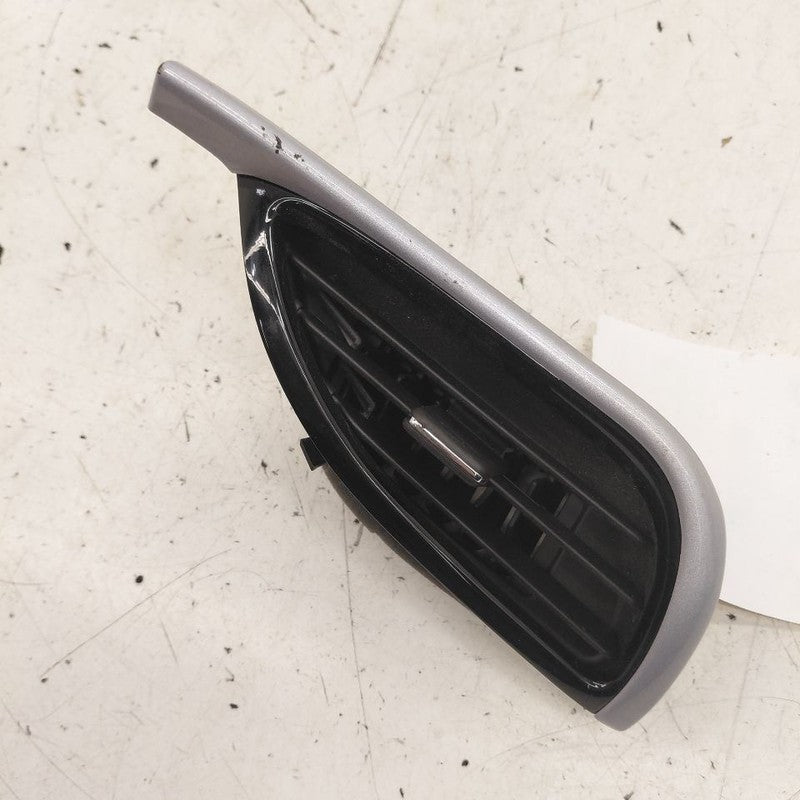 Chevy Volt Dash Air Vent Left Driver  2019 2018 2017 2016