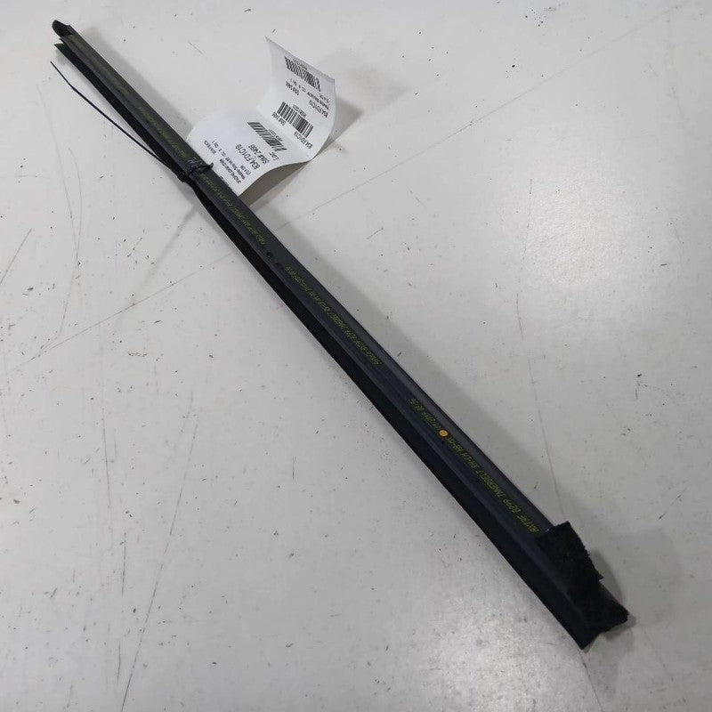 Ford Fiesta Right Front Weather Strip Interior  2016 2017 2018 2019