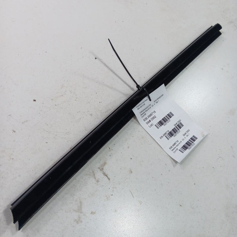 Grand Cherokee Left Rear Weather Strip Interior  2017 2018 2019 2020 O
