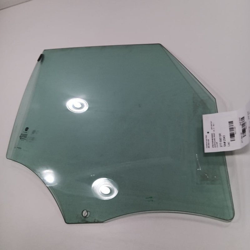 Passenger Right Front Door Window Glass 4 Door L Model Fits 14-17 FIAT