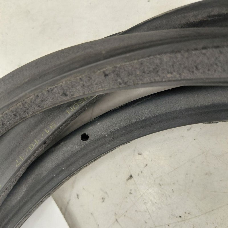Alfa Romeo Stelvio On Door Seal Rubber Right Passenger Front 2018 2019