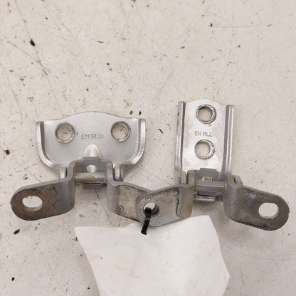 Kia Sorento Door Hinge Set Left Driver Rear  2018 2017 2016