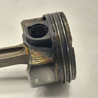 Alfa Romeo Stelvio Single Piston With Connecting Rod   2018 2019 2020 