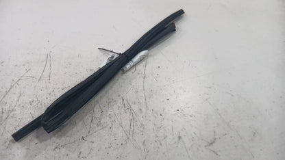 Subaru Impreza Door Glass Window Seal Rubber Left Rear Back  2017 2018