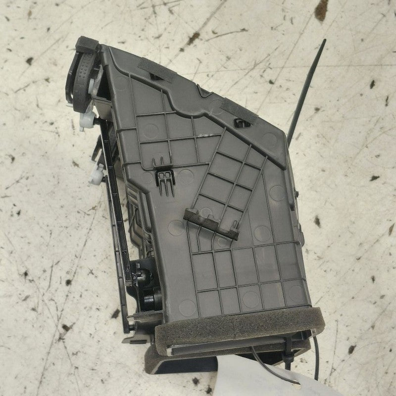 Chevy Trax Dash Air Vent Center Middle  2022 2021