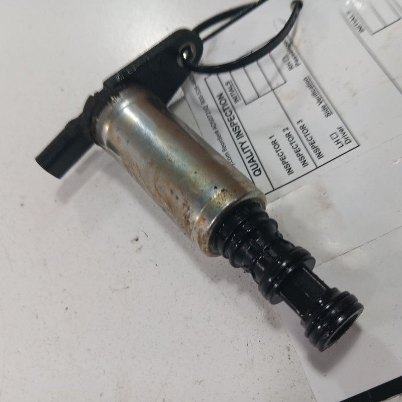 Grand Cherokee Variable Timing Gear Oil Control Valve Solenoid 2017 20