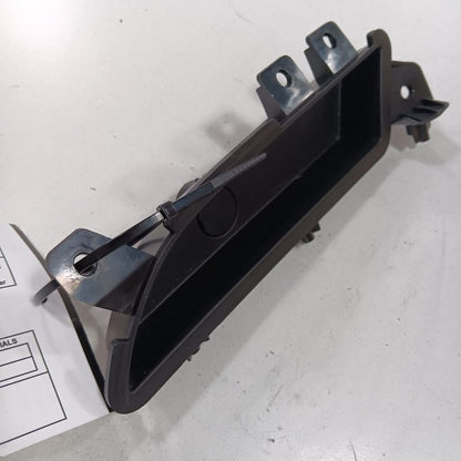 Chevy Trailblazer Passenger Right Front Door Pull Handle {BBV70748} 20