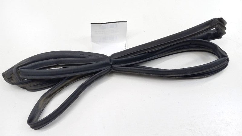 2012 ELANTRA On Door Seal Rubber Right Passenger Rear Back 