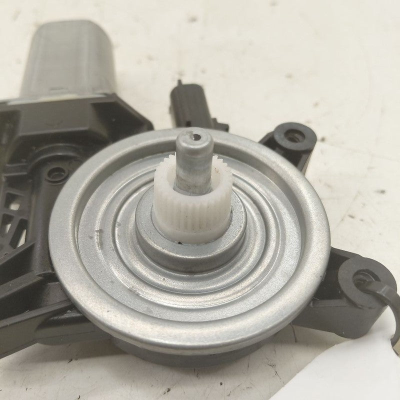 Passenger Right Front Power Window Motor Fits 18-24 Chevy Equinox