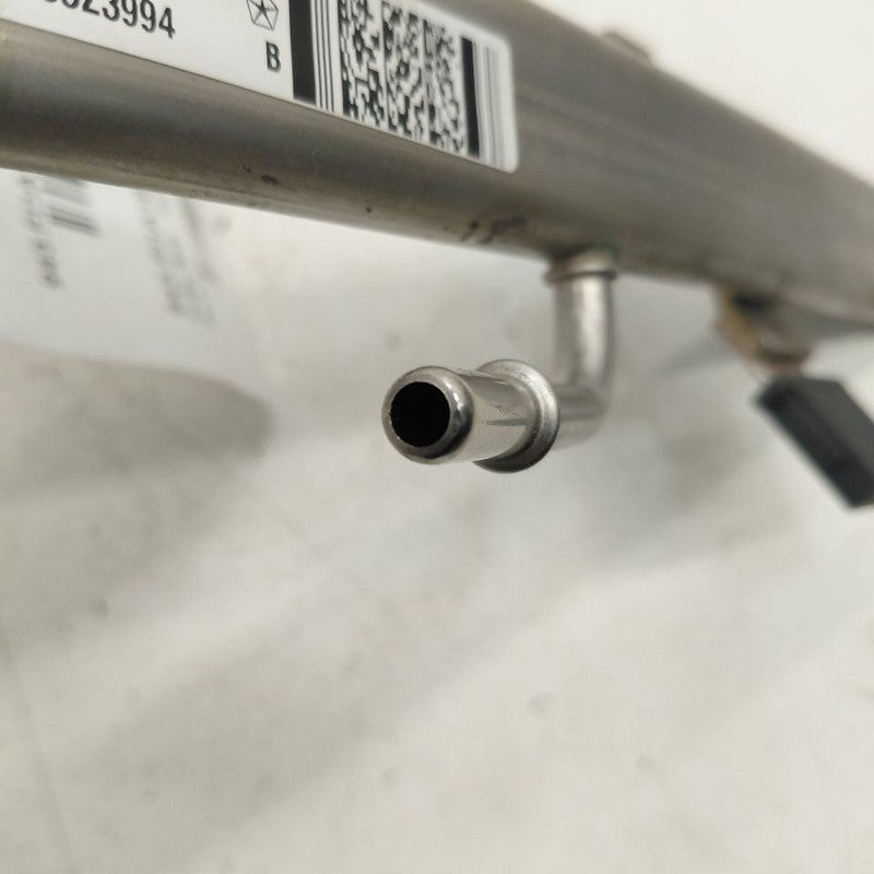 Fiat 500 X Model   Fuel Rail Injection Injector Mount Bar  2016 2017