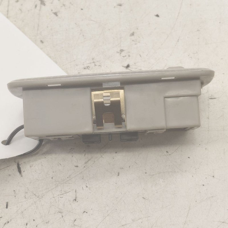 Nissan Rogue Dome Light Roof Lamp  2021 2022 2023