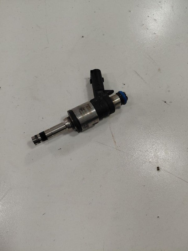 Fuel Injection Injector 1.6L VIN 2 8th Digit Fits 17-19 Kia Soul  OEM