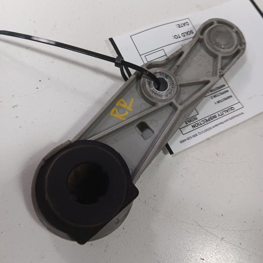 2025 GMC Acadia Driver Left  Side Exhaust Hanger {84160334} OEM