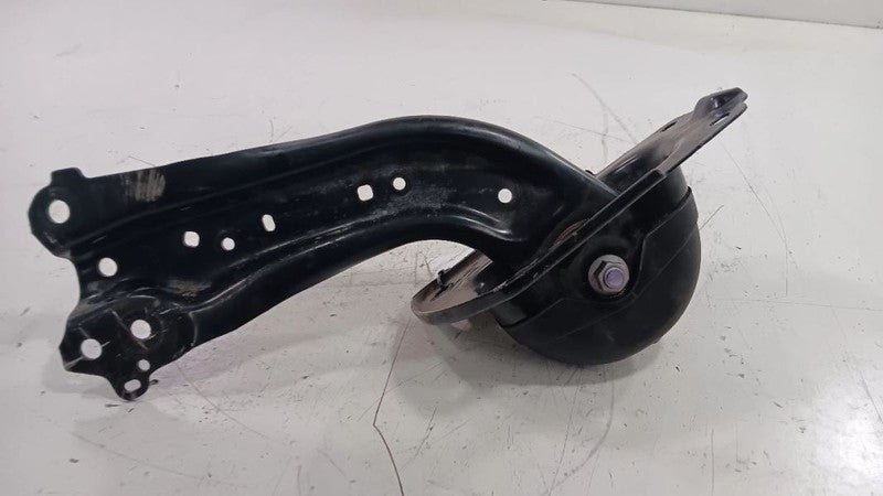 4878006120 Lower Control Arm Rear Trailing Arm VIN 2 Fits 19-20 AVALON