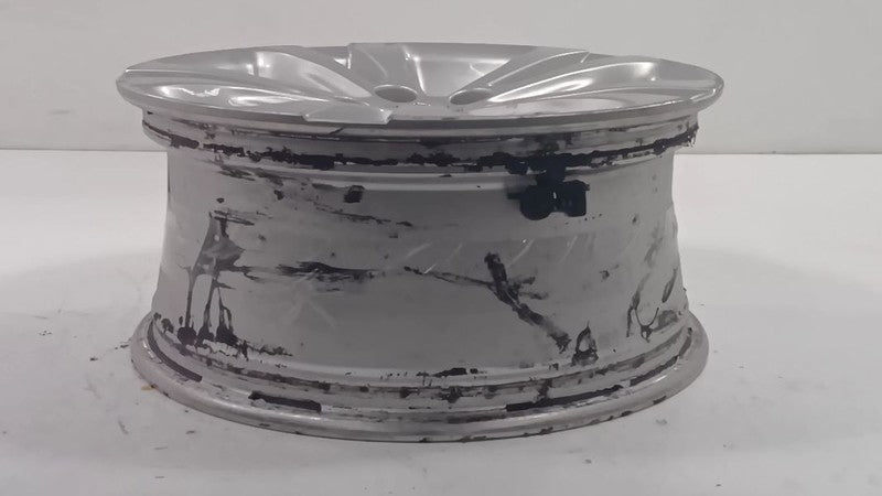 1WM44XZAAB Wheel Aluminum Alloy Rim 17x7-1/2 10 Spoke Painted Satin Silver Fits 15-17 200