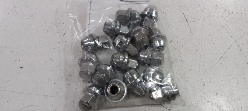 Ford Fiesta Lug Nut Set 2014 2015 2016 2017 2018 2019 OEM