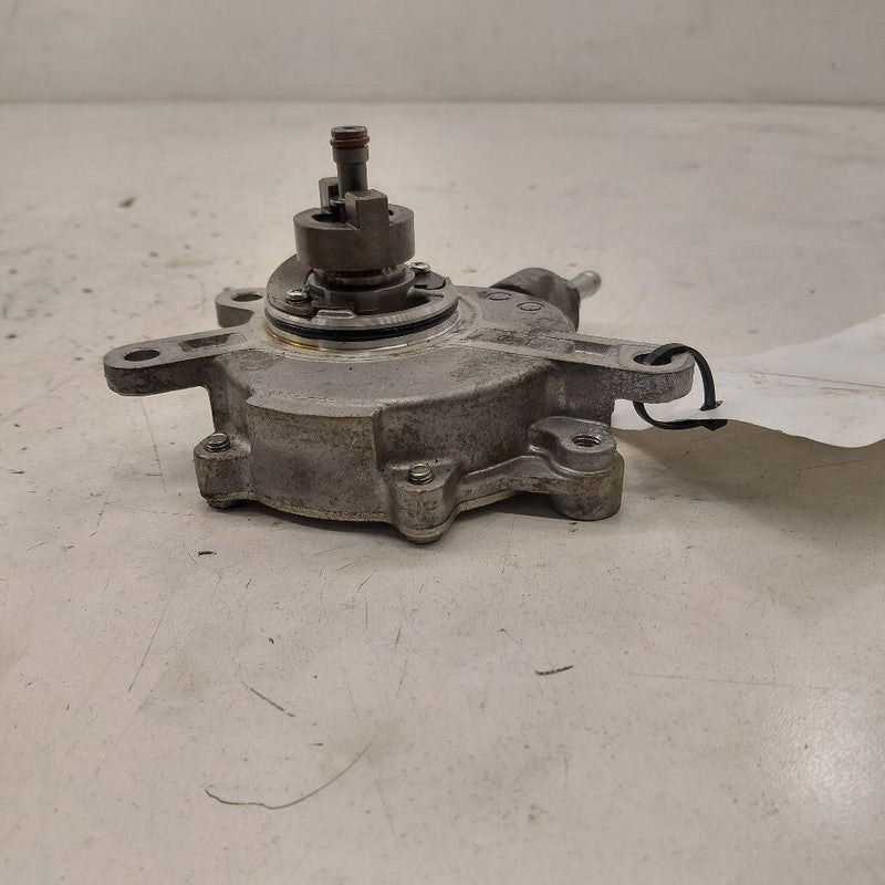 Vacuum Pump Engine Mounted Fits 16-19 Lexus GS350