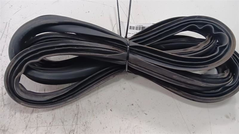 Hyundai Veloster Trunk Lid Hatch Door Rear Back Rubber Seal  2012 2013