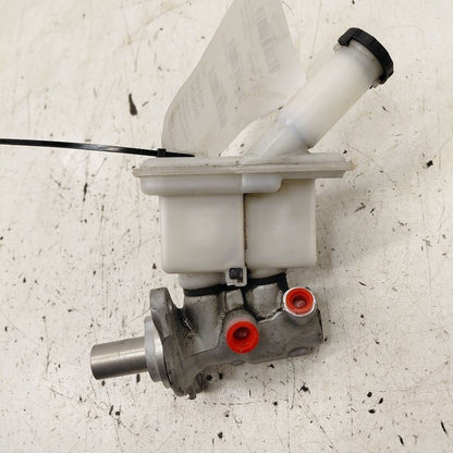 Brake Master Cylinder Fits 12-19 Nissan Versa