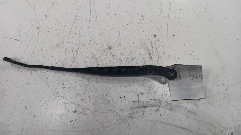 Chrysler 200 Windshield Wiper Arm Left Driver  2015 2016 2017