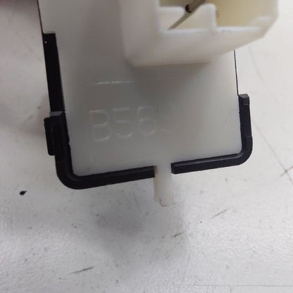 Fiat 500 X Model   Power Window Switch Right Passenger Rear  2016 2017