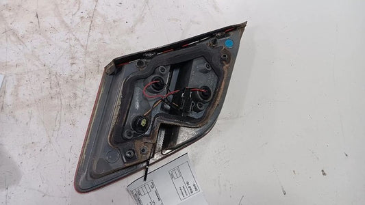 Passenger Right Tail Light Brake Lamp Without Police Package Fits 13-1