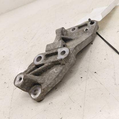 Fiat 500 X Model   Accessory Mount Bracket  2.4 2016 2017