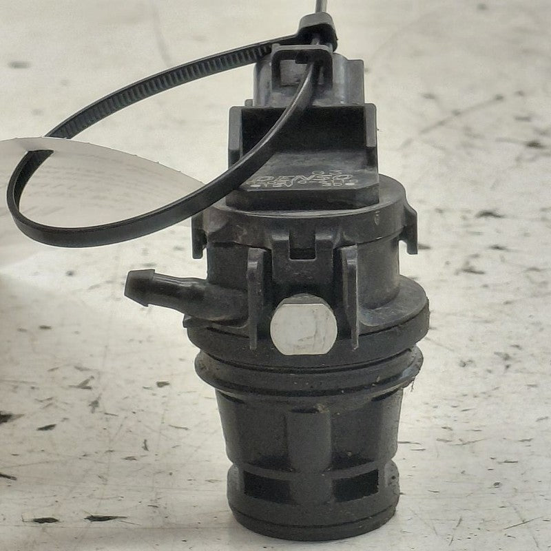 Subaru XV Crosstrek Windshield Washer Fluid Motor Pump {0602106110} 20