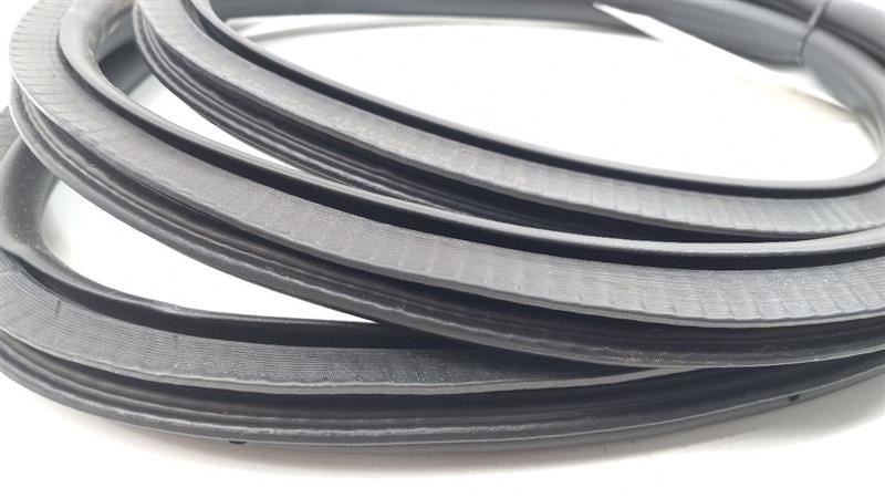 Chevy Malibu On Body Door Jamb Seal Rear Right Back 2014 2015 2016 2017 2018