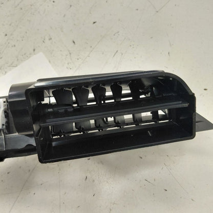 Alfa Romeo Stelvio Dash Air Vent Center Middle  2018 2019 2020 2021