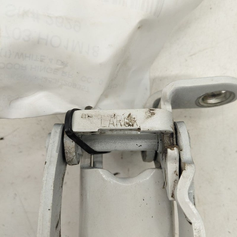 Honda CR-V Door Hinge Set Right Rear Passenger  2019 2018 2017