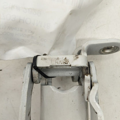 Honda CR-V Door Hinge Set Right Rear Passenger  2019 2018 2017