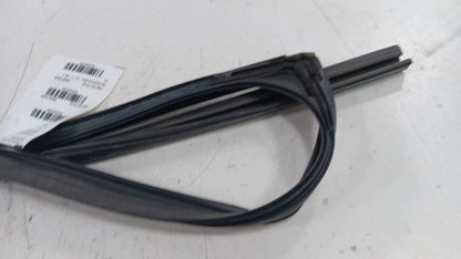 Acura MDX Door Glass Window Seal Rubber Right Passenger Rear Back 2010